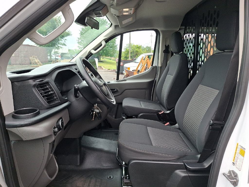 Certified 2025 Ford Transit 250 Low Roof w/ Exterior Upgrade Package RWD image 16