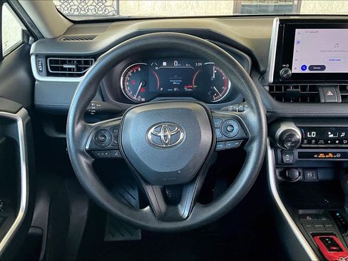 Used 2024 Toyota RAV4 XLE FWD image 9