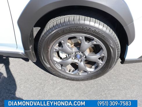Used 2021 Subaru Crosstrek 2.5i Sport w/ Moonroof Package AWD/4WD image 32
