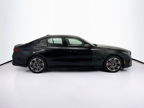 New 2026 BMW 530i w/ M Sport Package image 4