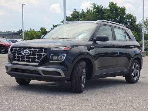 New 2026 Hyundai Venue SEL FWD image 12