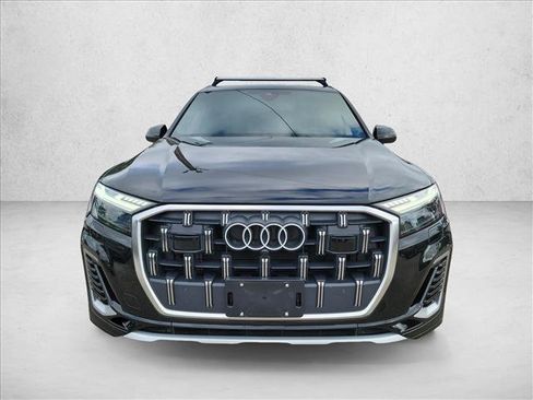 Used 2025 Audi Q7 3.0T Prestige AWD/4WD image 2