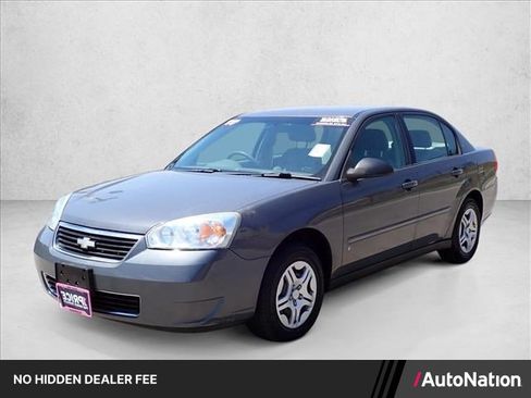 Used 2007 Chevrolet Malibu LS FWD image 1