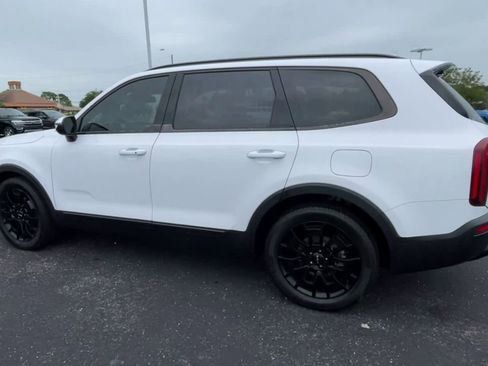 Used 2022 Kia Telluride EX w/ EX Premium Package AWD/4WD image 6