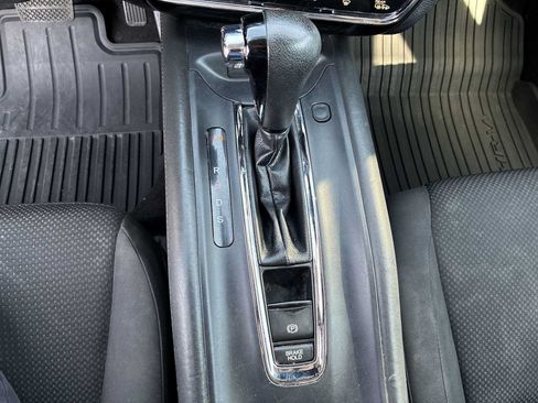 Used 2021 Honda HR-V EX image 20