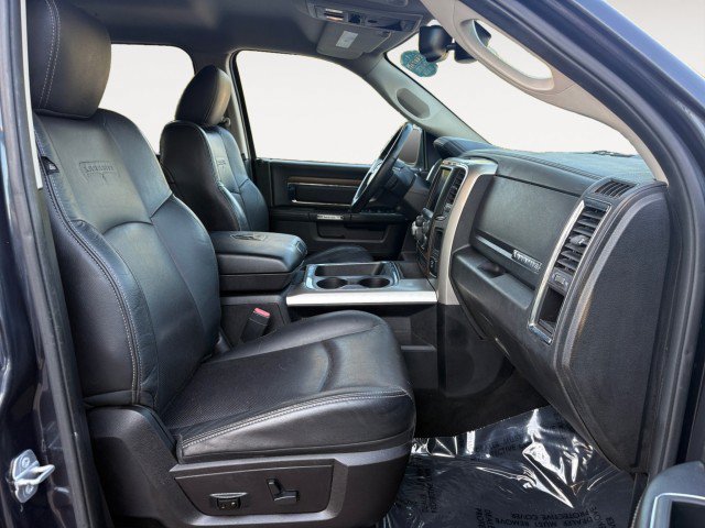 Used 2016 RAM 1500 Laramie w/ Convenience Group AWD/4WD image 10