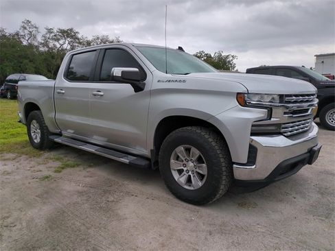 Used 2019 Chevrolet Silverado 1500 LT w/ Texas Edition image 2