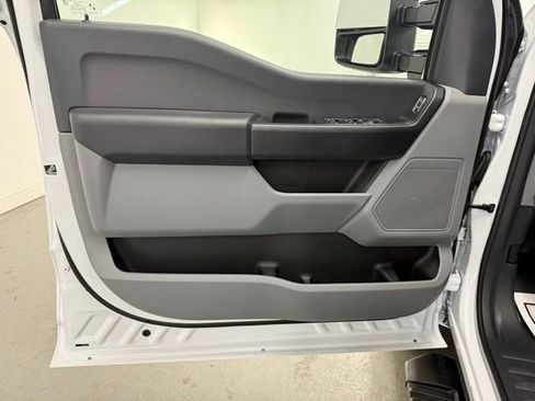 New 2026 Ford F350 XL w/ XL Chrome Package image 13