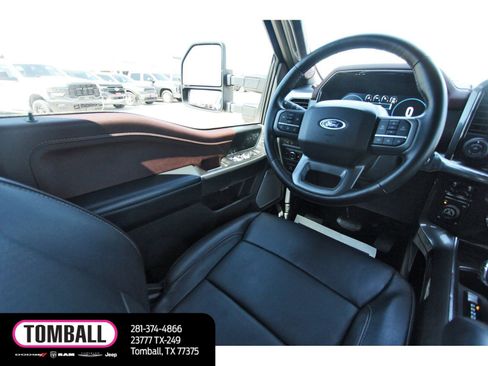 Used 2022 Ford F150 Lariat image 9