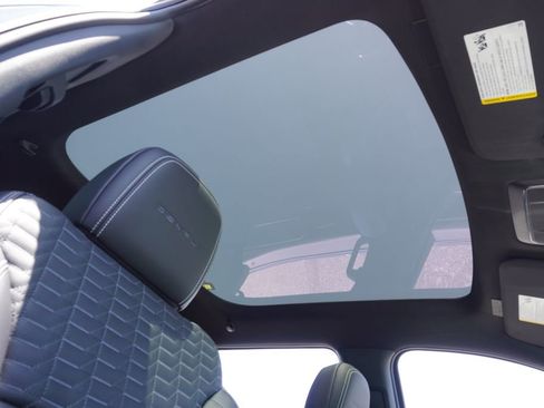 New 2025 GMC Sierra EV Denali image 13