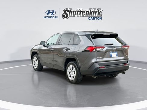 Used 2024 Toyota RAV4 LE image 6