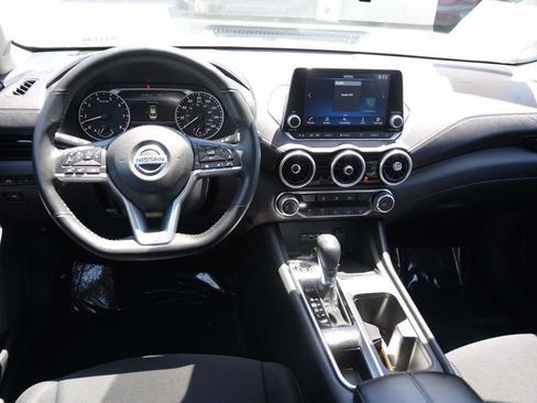 Used 2022 Nissan Sentra SV w/ Trunk Package FWD image 7
