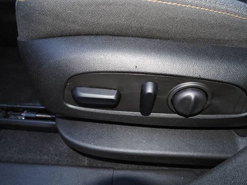 Certified 2023 Chevrolet Equinox LT AWD/4WD image 24