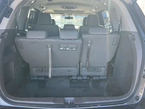 Used 2012 Honda Odyssey Touring image 6