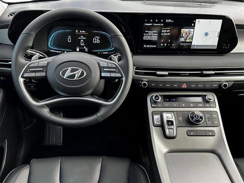 Used 2025 Hyundai Palisade SEL image 17