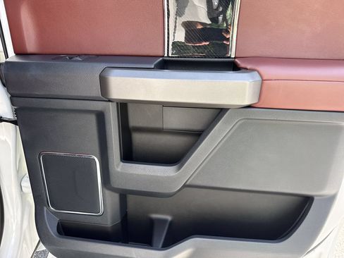 Used 2022 Ford F350 Platinum AWD/4WD image 16