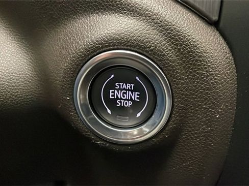 Certified 2021 GMC Sierra 1500 Denali w/ Denali Ultimate Package image 19