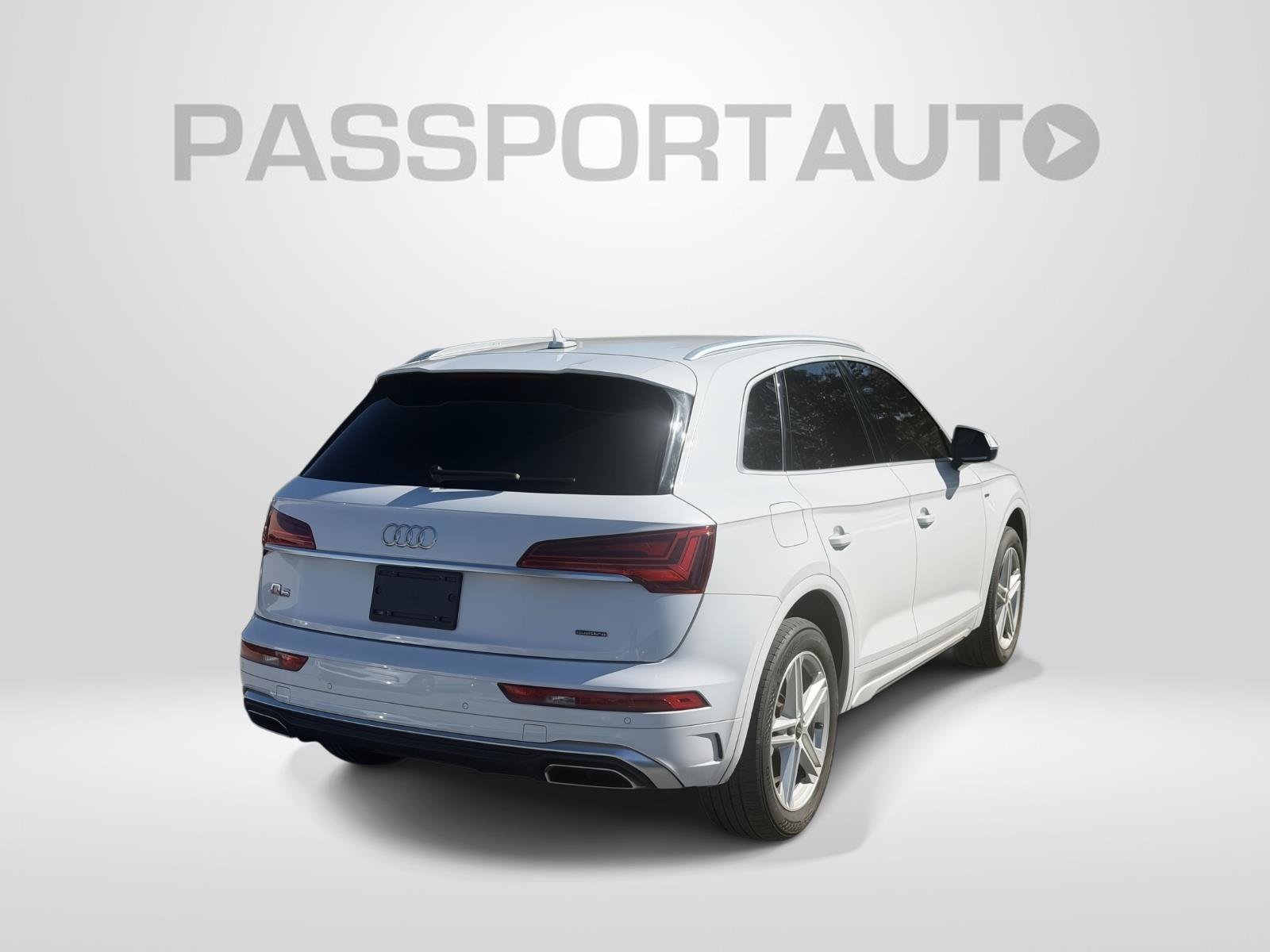 Used 2022 Audi Q5 e Premium w/ Convenience Package AWD/4WD image 6