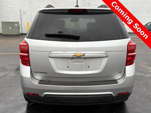 Used 2017 Chevrolet Equinox LT w/ Convenience Package image 6