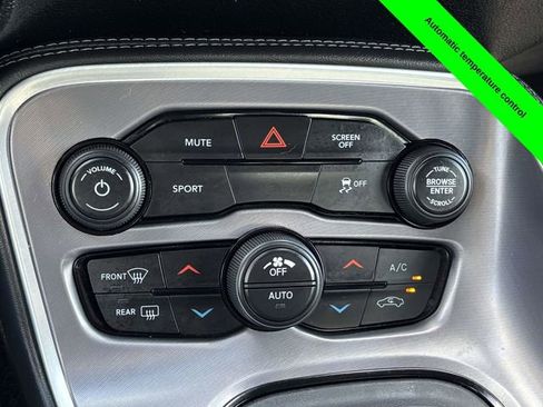 Used 2019 Dodge Challenger SXT RWD image 20