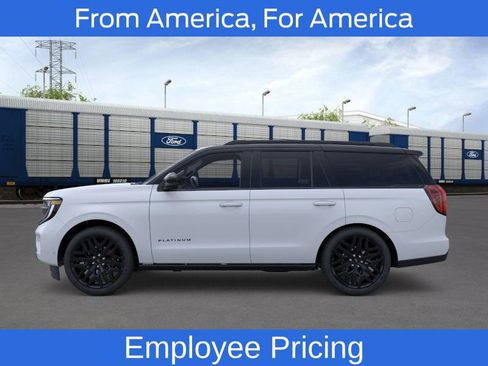 New 2026 Ford Expedition Platinum w/ Stealth Performance Package AWD/4WD image 5