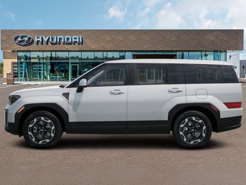 New 2026 Hyundai Santa Fe SE FWD image 2