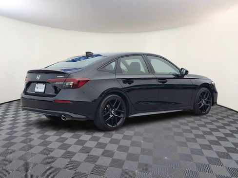 Used 2025 Honda Civic Sport image 6