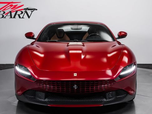 Used 2022 Ferrari Roma RWD image 8