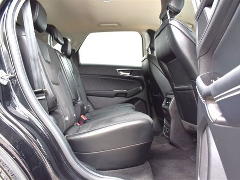 Used 2018 Ford Edge Sport w/ Equipment Group 401A AWD/4WD image 32