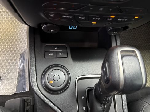 Used 2023 Ford Ranger XLT w/ Equipment Group 301A Mid image 12