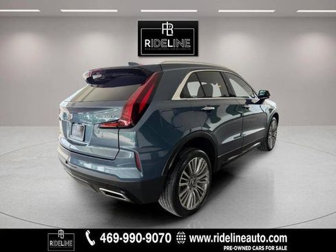 Used 2024 Cadillac XT4 Premium Luxury w/ Cold Weather Package FWD image 9
