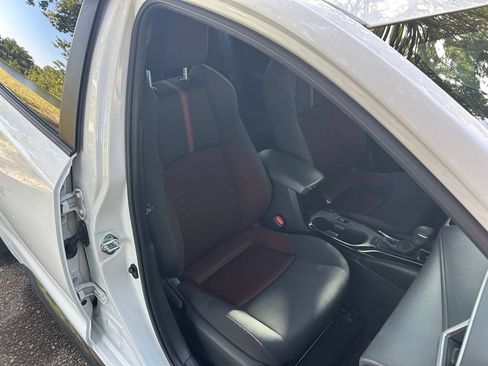 Used 2023 Toyota Corolla SE FWD image 16