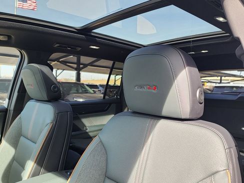 New 2026 GMC Acadia AT4 w/ Luxury Package image 17