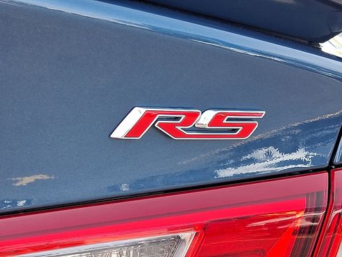 Used 2024 Chevrolet Malibu RS FWD image 29
