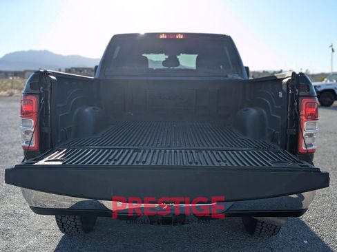 Used 2024 RAM 2500 Big Horn AWD/4WD image 13
