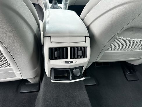 Used 2013 Cadillac CTS Luxury image 27