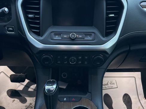 Used 2019 GMC Acadia SLE w/ LPO, Floor Liner Package FWD image 9