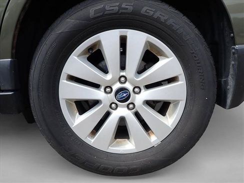 Used 2015 Subaru Outback 2.5i Premium w/ Protection Package #1 AWD/4WD image 6