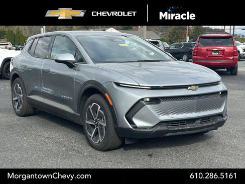 New 2026 Chevrolet Equinox EV LT image 1