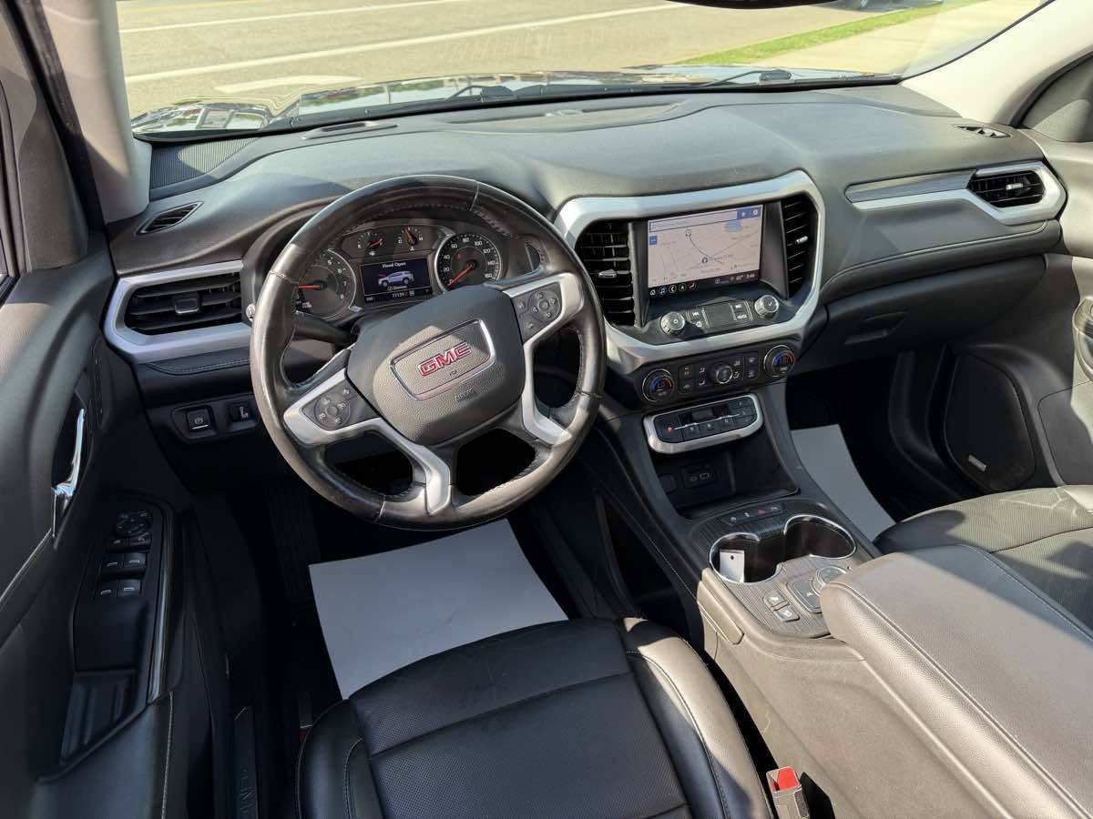 Used 2021 GMC Acadia SLT w/ Premium Package AWD/4WD image 13