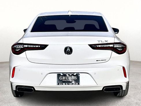 Used 2023 Acura TLX Advance image 6