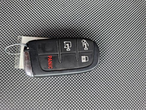 Used 2025 RAM ProMaster 3500 w/ Convenience Group image 20