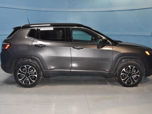 Used 2024 Jeep Compass Limited image 24