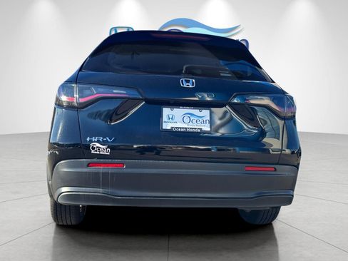 Used 2024 Honda HR-V LX image 4
