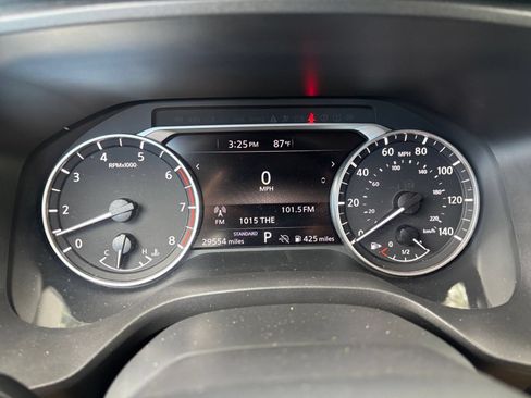 Used 2025 Nissan Rogue SV FWD image 42