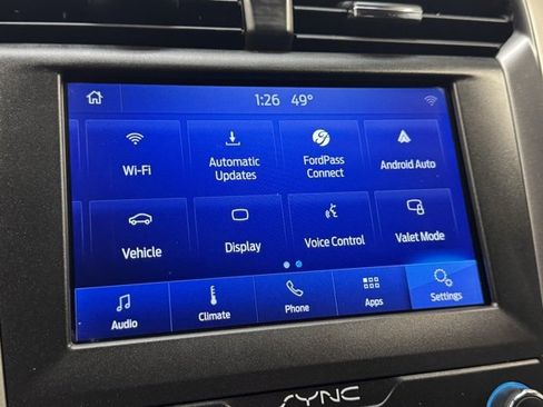 Used 2020 Ford Fusion SE image 18