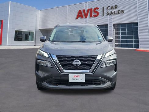 Used 2023 Nissan Rogue SV image 10