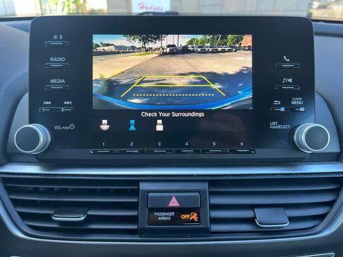 Used 2020 Honda Accord LX image 19