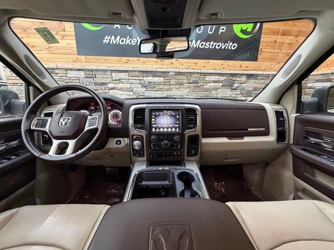 Used 2017 RAM 1500 Laramie w/ Convenience Group AWD/4WD image 33