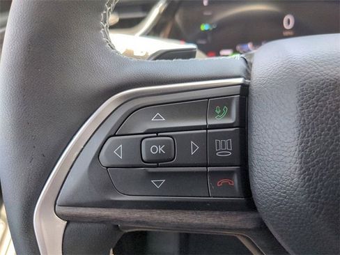New 2023 Jeep Grand Cherokee 4WD 4xe w/ Luxury Tech Group II image 19